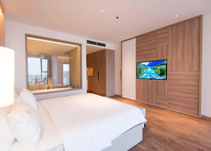 A La Carte By Ruby Homes & Retreat * Hạ Long