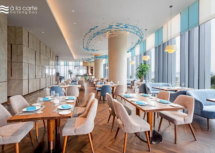 A La Carte By Ruby Homes & Retreat * Hạ Long